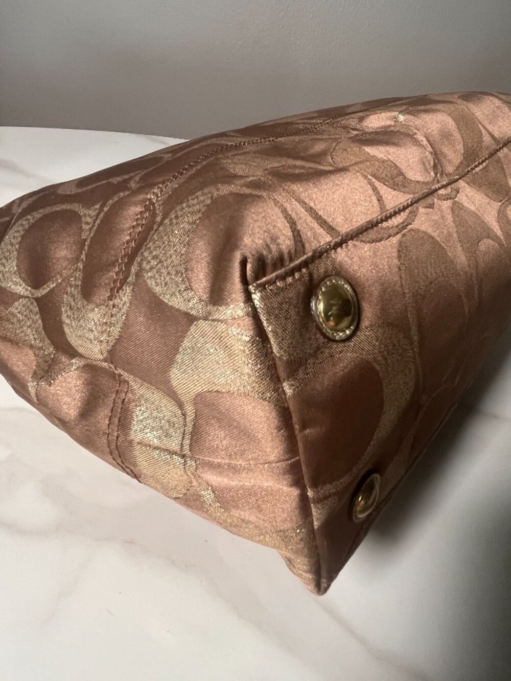 Coach Hampton Weekend Metallic Signature Jacquard Tote Turnlock Satchel 15391 - Picture 9 of 16